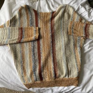 Women’s sweater from buckle!